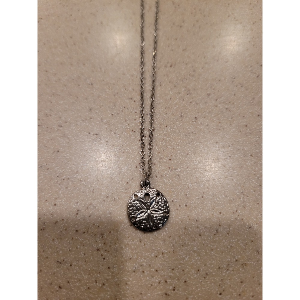 Silver Tone Sand Dollar Pendant Necklace Coastal Beach Jewelry for Women‎